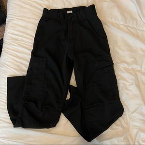 Black Brandy Melville Cargo pants!